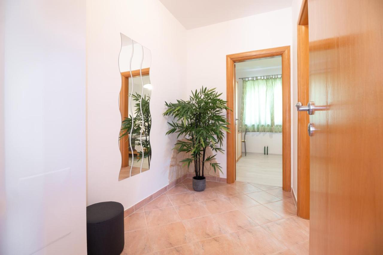 Apartments Gracia Baška Dış mekan fotoğraf