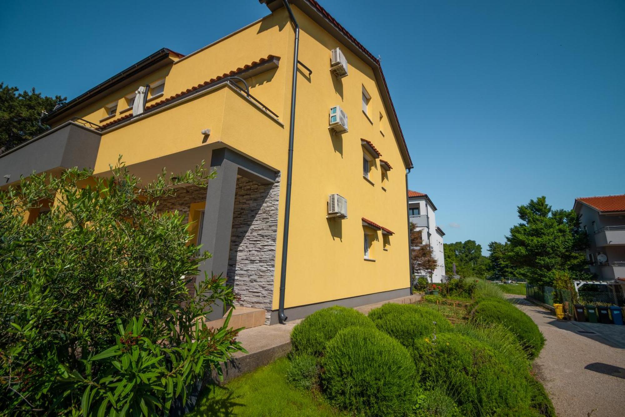 Apartments Gracia Baška Dış mekan fotoğraf